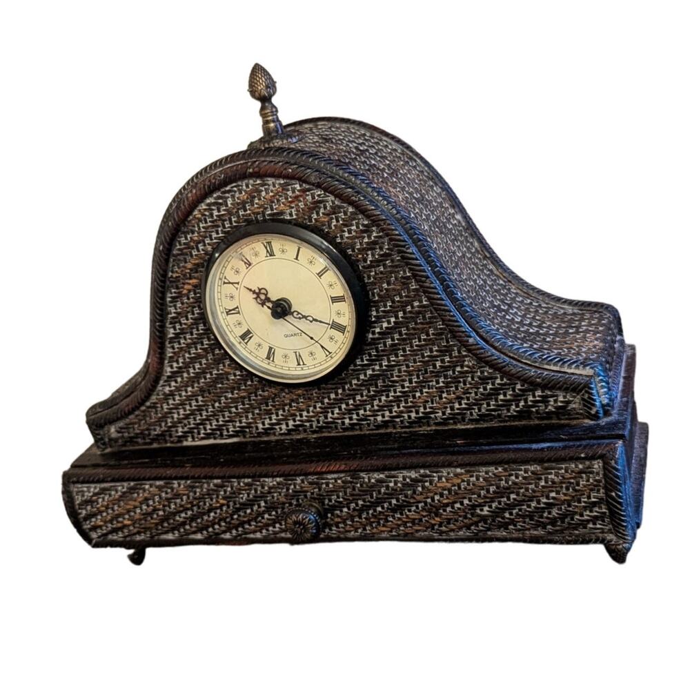 Vtg. Quartz Clock for Parts Only